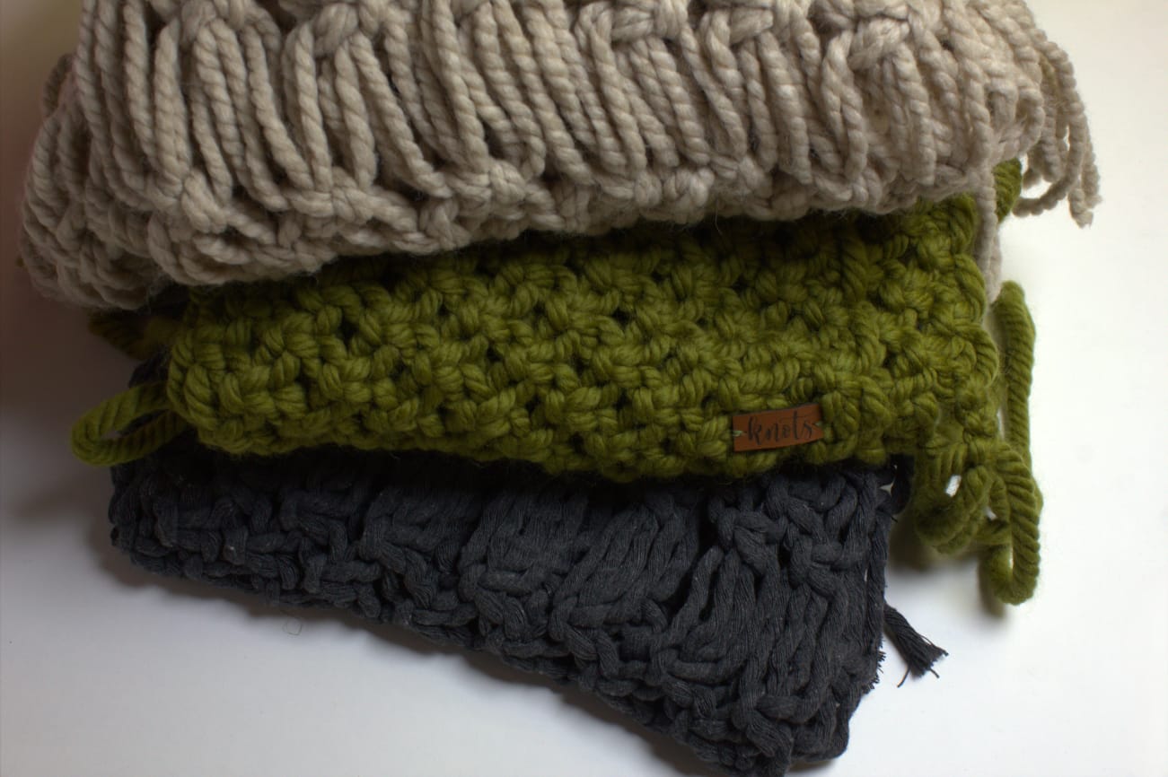 Knots by Nada Wool Scarf