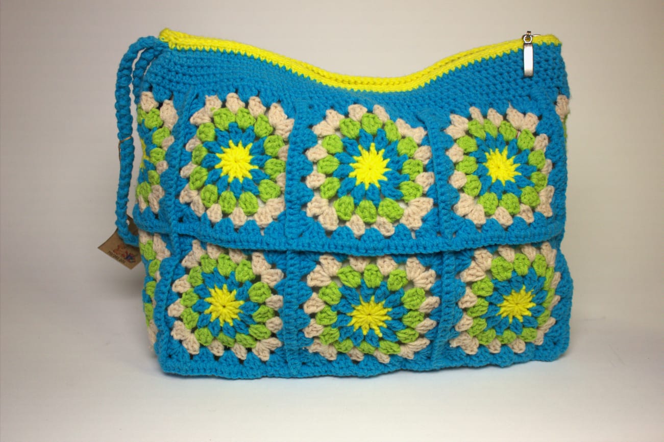 Travaux Manuels Passion multi-use pouch